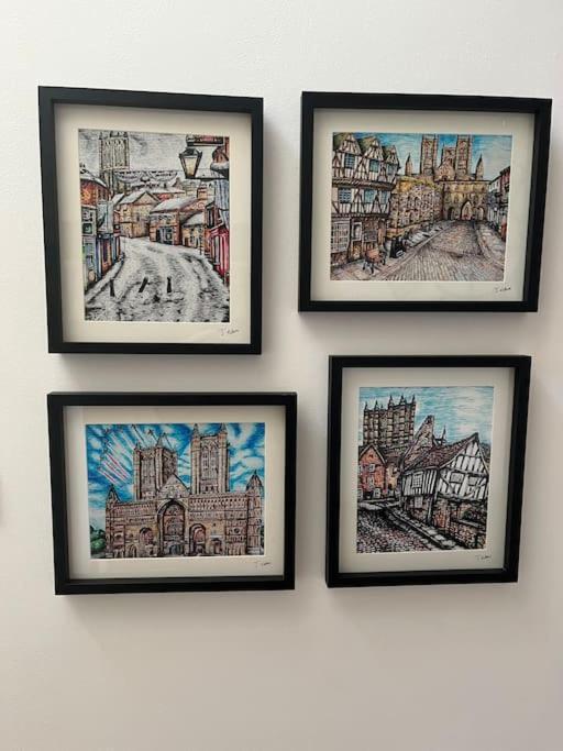 Choristers Mews: Luxury Cottage A Stones Throw From The Cathedral! 林肯 外观 照片